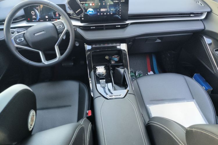 哈弗H6 2022款 第三代 1.5T 自动两驱Max中控内饰7002