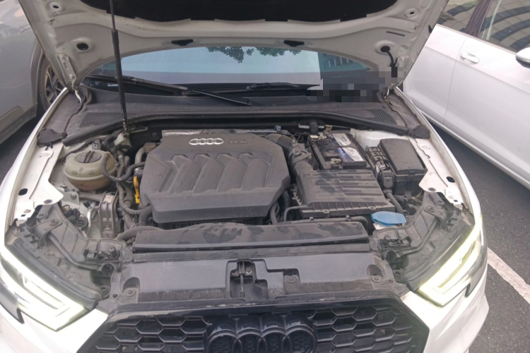 奥迪A3 2018款 30周年年型 Limousine 40 TFSI 运动型局部细节24