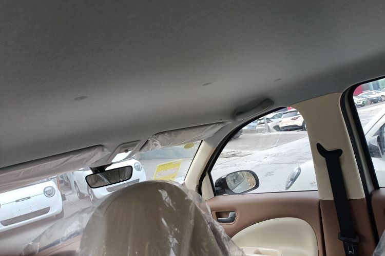 五菱汽车 宏光MINIEV 2025款 四门版 进阶款中控内饰22