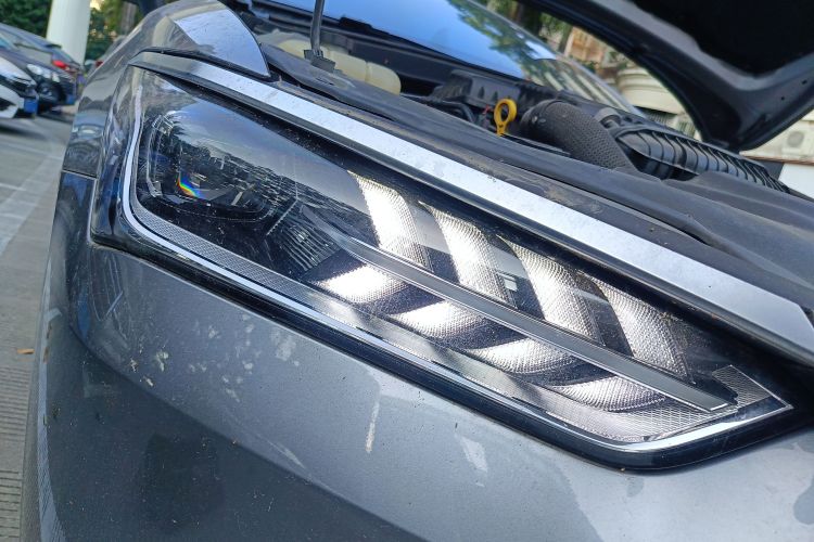 比亚迪 秦PLUS 2023款 冠军版 DM-i 55KM超越型车身外观8