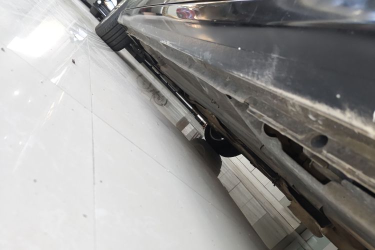 标致408 2015款 1.2T 自动豪华版局部细节9002