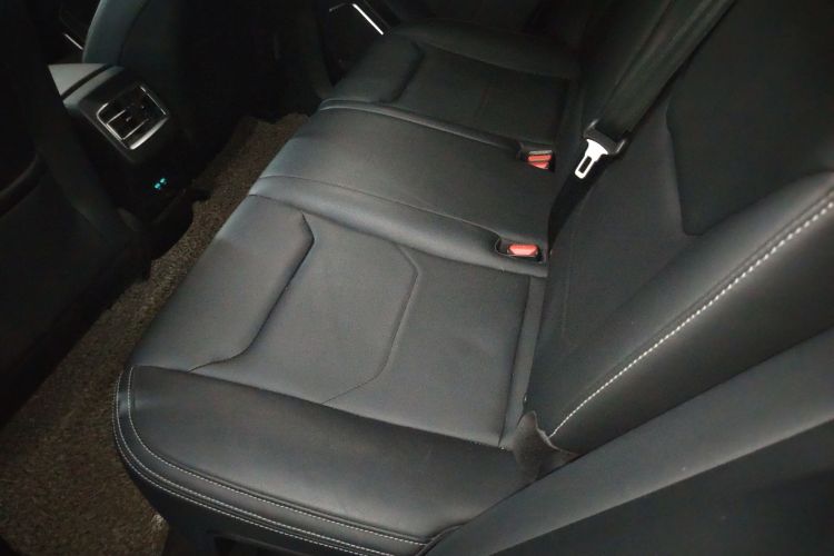 比亚迪 宋Pro新能源 2019款 DM 1.5T 四驱性能版豪华型中控内饰7004