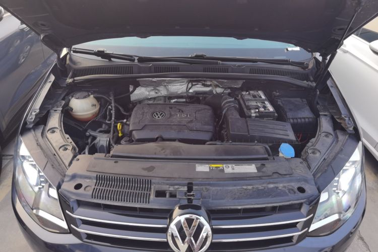 大众 夏朗 2018款 380TSI 舒享型 7座机舱底盘24