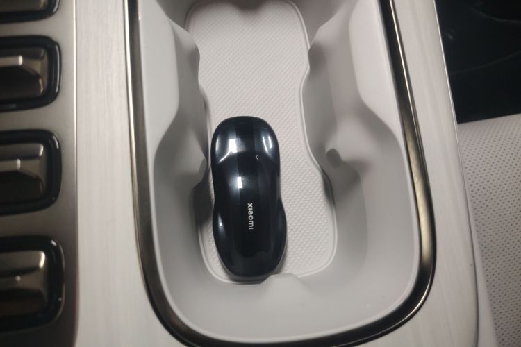 小米汽车 小米SU7 2024款 四驱超长续航高阶智驾Max版中控内饰7001