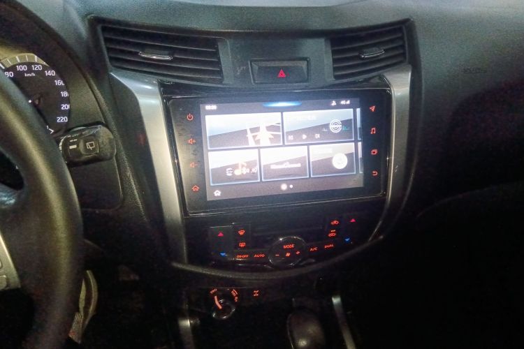 日产 途达 2020款 2.5L XV 4WD 自动四驱旗舰版局部细节16