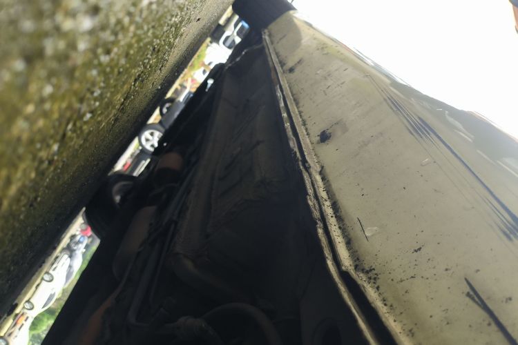 吉利汽车 帝豪 2021款 UP 1.5L 手动豪华型机舱底盘30