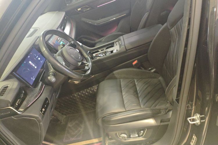 领克09 EM-P 2021款 2.0T PHEV Halo 六座中控内饰19