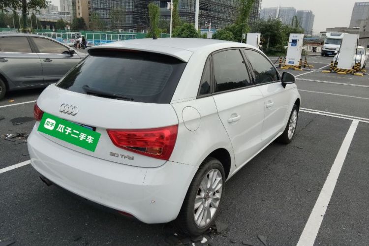 奥迪A1 2014款 30 TFSI Sportback时尚型车身外观6005