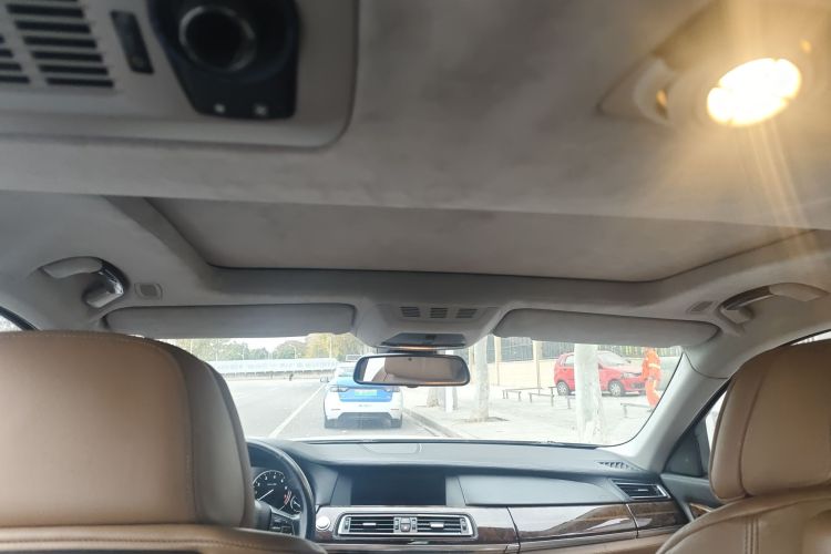 宝马7系 2010款 760Li中控内饰22