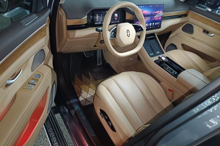 鸿蒙智行 问界M7 2024款 1.5T 后驱Plus版 6座中控内饰20