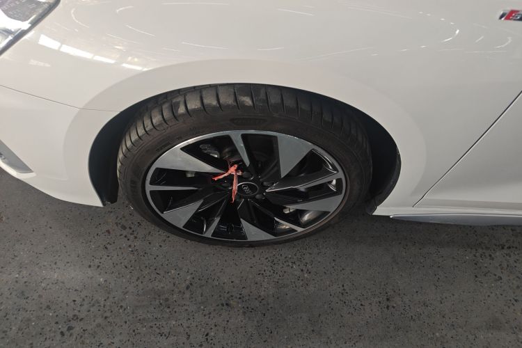 奥迪A3 2023款 改款 A3L Limousine 35 TFSI 时尚运动型车身外观6001