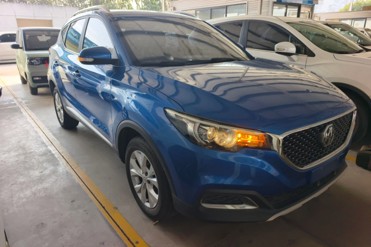 名爵ZS 2017款 1.5L 手动舒适版车身外观3