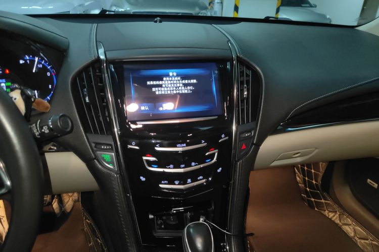 凯迪拉克ATS-L 2014款 28T 豪华型中控内饰16