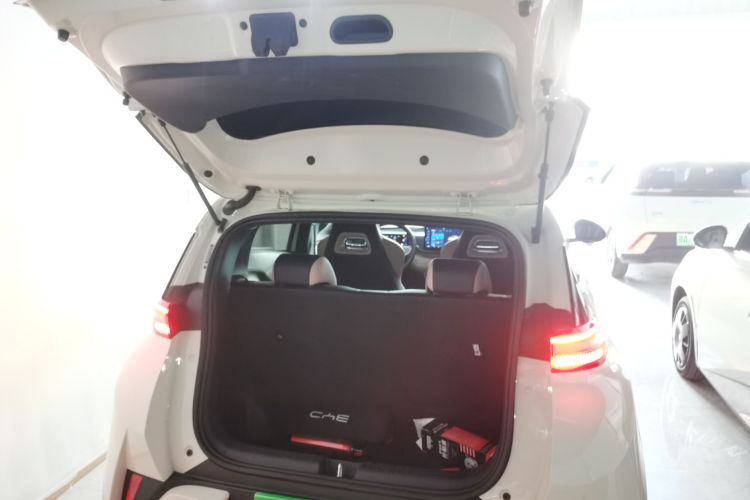 比亚迪 海鸥 2025款 智驾版 305km 活力版机舱底盘23