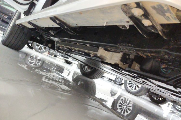 坦克500新能源 2025款 Hi4-Z机舱底盘30