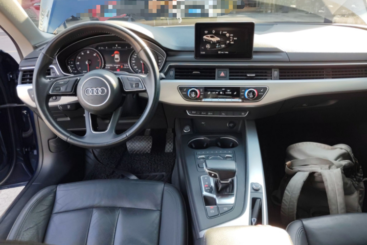 奥迪A5 2017款 Coupe 40 TFSI 时尚型中控内饰7002