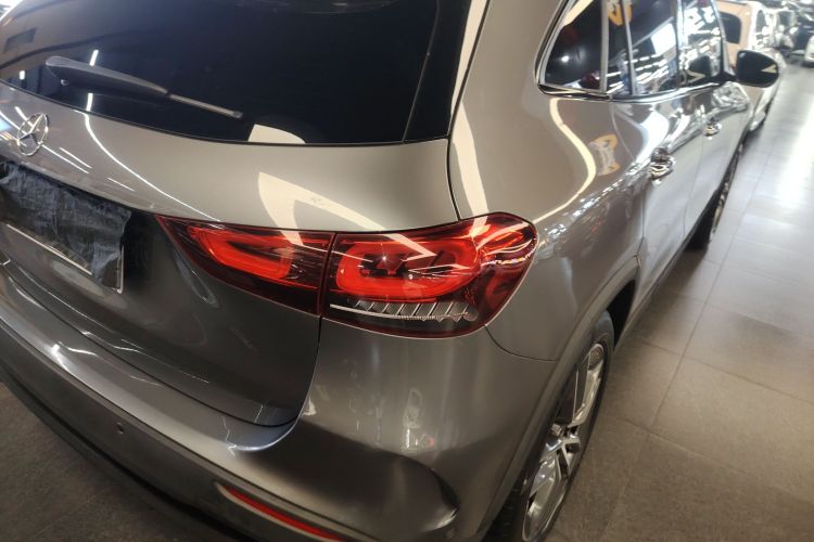 奔驰GLA AMG 2021款 AMG GLA 35 4MATIC车身外观9