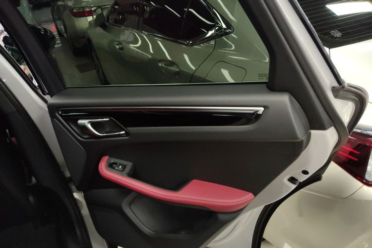 保时捷 2023款 Macan S 2.9T中控内饰45