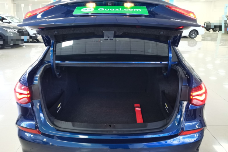 雪佛兰 科鲁泽 2023款 1.5L 双离合悦享版机舱底盘23