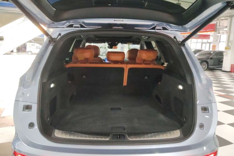 鸿蒙智行 问界M7 2024款 1.5T 智驾四驱Ultra版 5座机舱底盘23