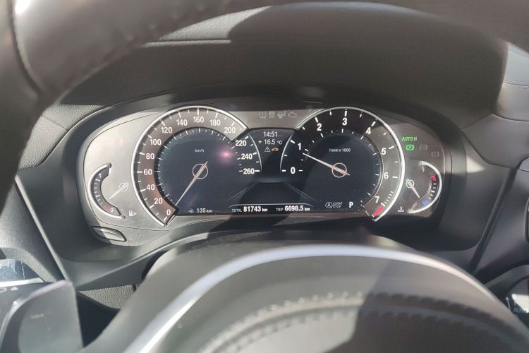 宝马X4 2019款 xDrive25i M运动套装中控内饰14