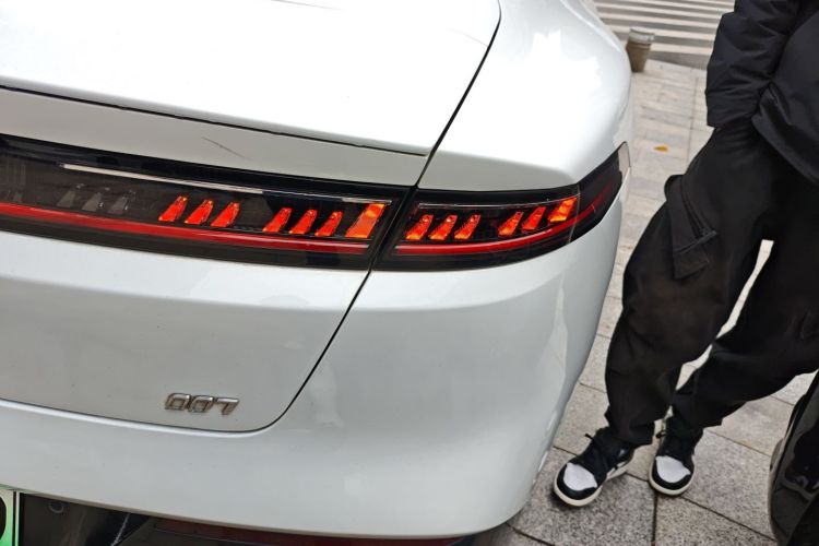 东风奕派 eπ007 2024款 530Pro版车身外观6006