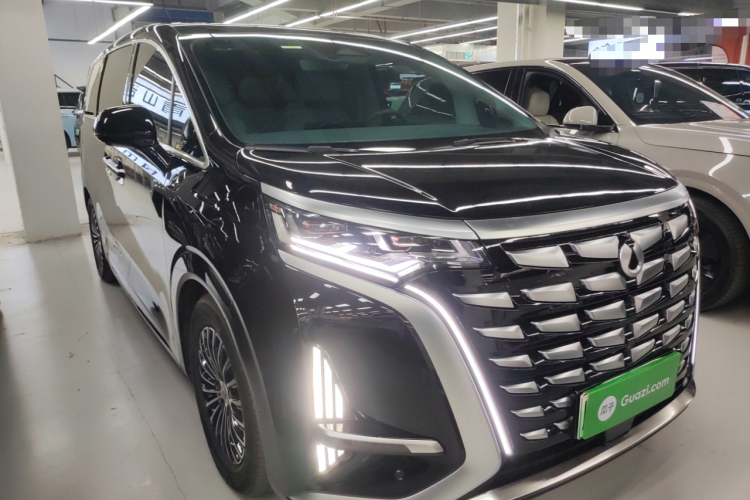 腾势D9 2022款 DM-i 970 四驱旗舰型车身外观6002