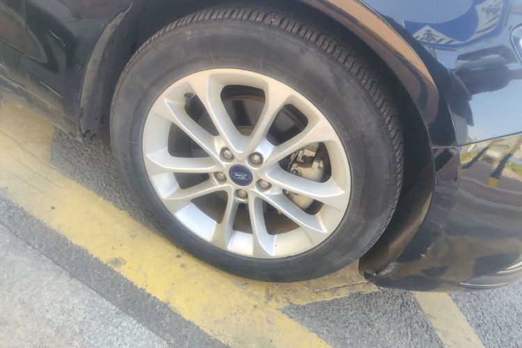 福特 蒙迪欧 2018款 EcoBoost 180 智控时尚型 国V车身外观10