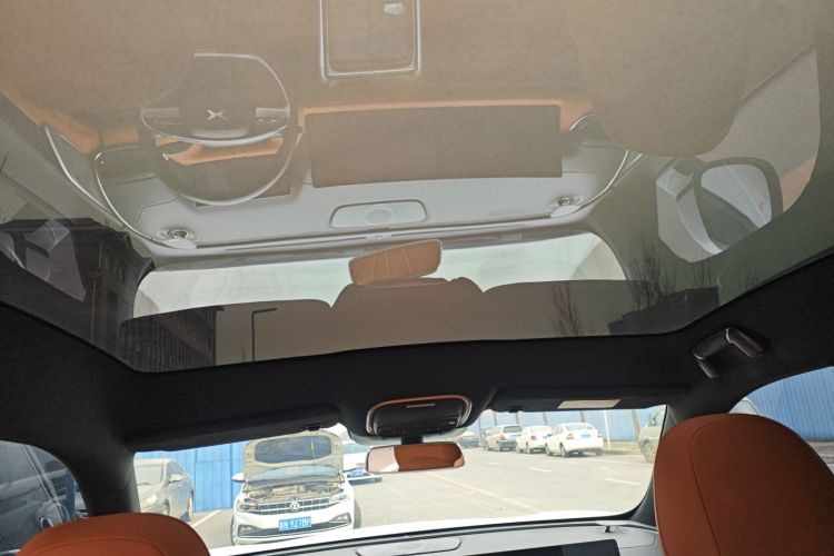 小鹏G9 2022款 702 Pro中控内饰22