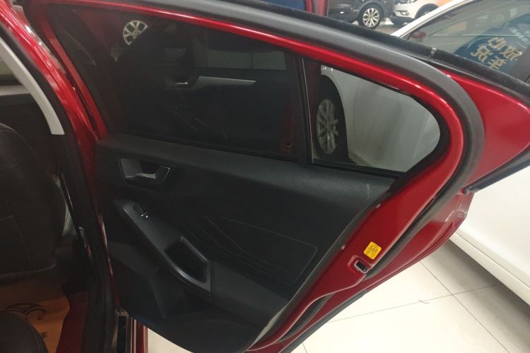 福特 福克斯 2020款 三厢 1.5L 自动锋跃型中控内饰45