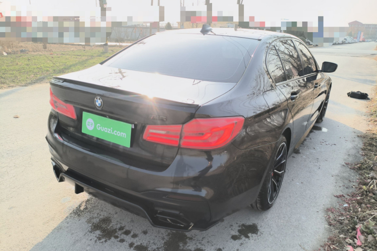 宝马5系 2019款 530Li 领先型 M运动套装车身外观7