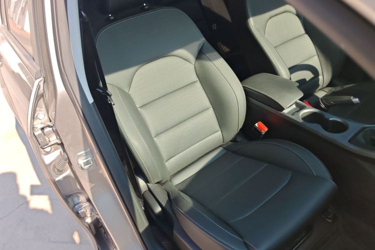 吉利汽车 帝豪 2021款 UP 1.5L 手动豪华型局部细节41