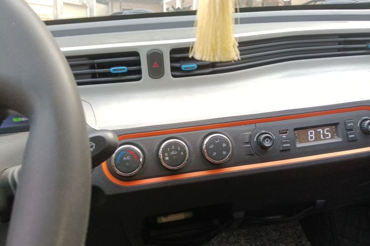 五菱汽车 宏光MINIEV 2020款 自在款 三元锂中控内饰16