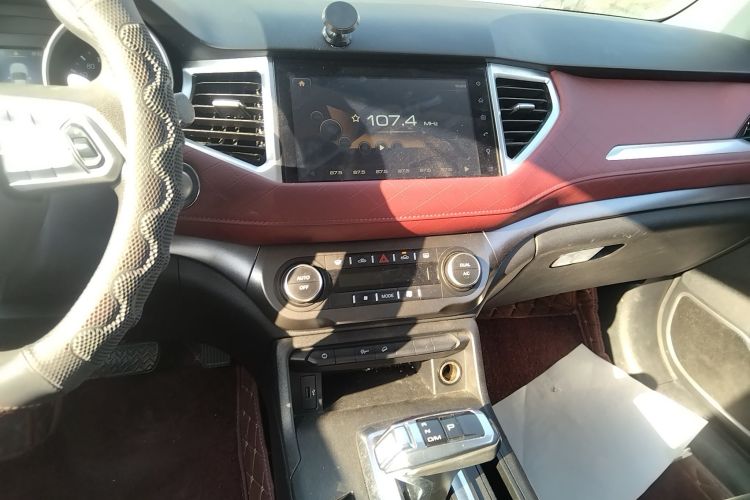 哈弗H6 Coupe 2021款 智联版 1.5T 自动两驱精英型中控内饰16