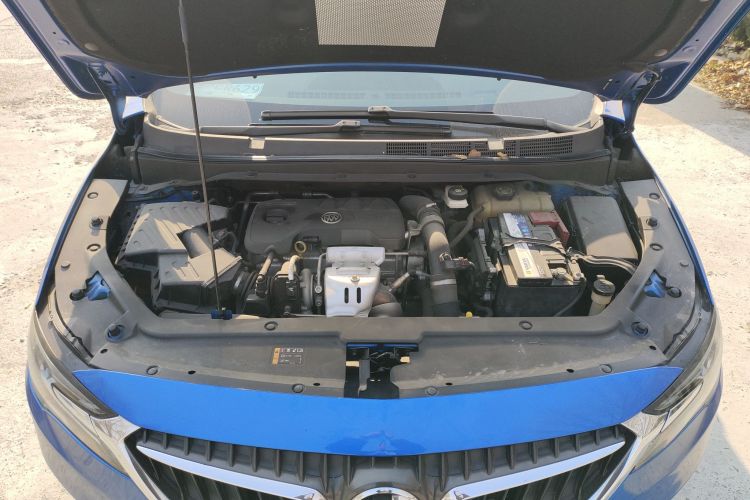 别克GL6 2018款 18T 6座尊贵型局部细节24