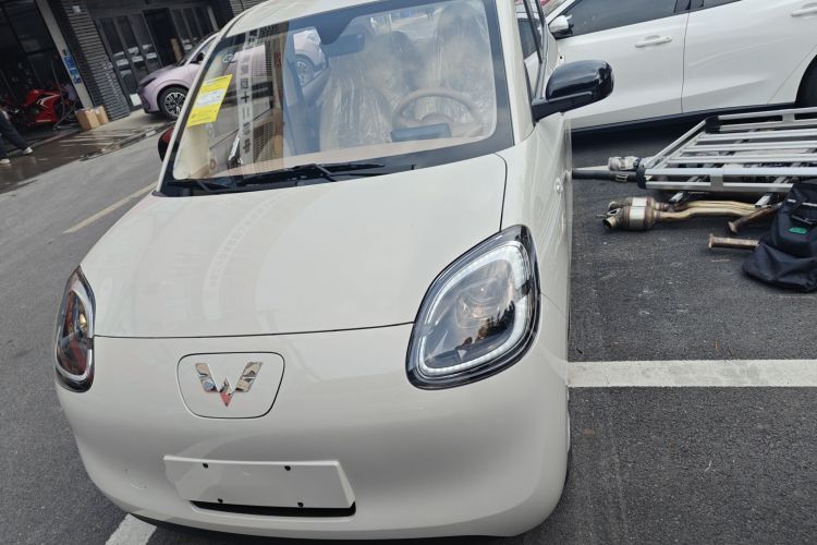 五菱汽车 宏光MINIEV 2025款 四门版 进阶款车身外观2