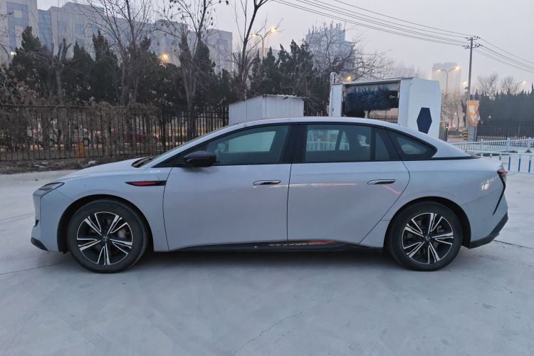 红旗EH7 2024款 690 Pro车身外观6003