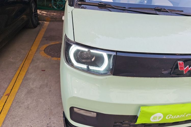 五菱汽车 宏光MINIEV 2021款 马卡龙臻享款 三元锂车身外观6006