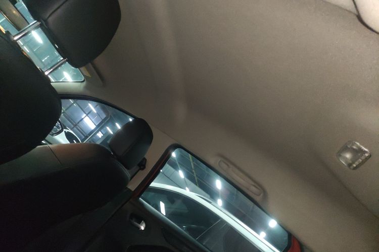 雪铁龙C3-XR 2018款 230THP 手动先锋型局部细节22