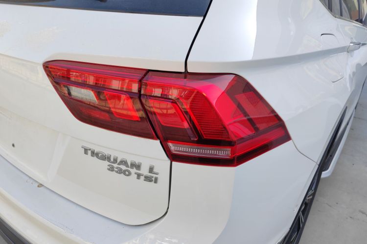 大众 途观L 2020款 330TSI 自动两驱智动豪华版 国VI车身外观9