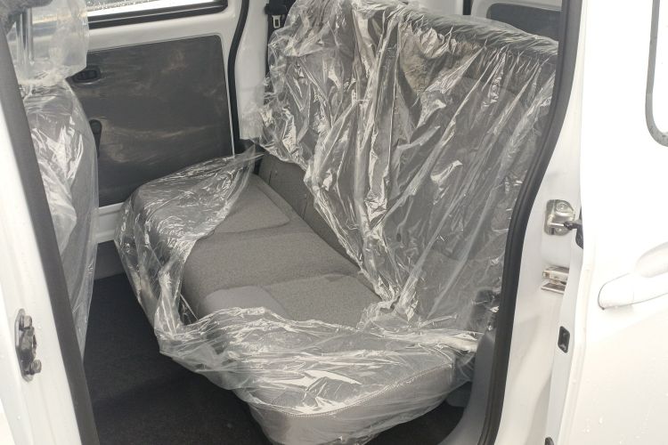 五菱汽车 五菱之光新能源 2025款 201km 舒适型中控内饰21