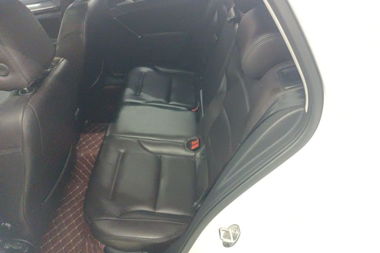 大众 高尔夫 2017款 230TSI 自动舒适百万辆纪念版中控内饰7004