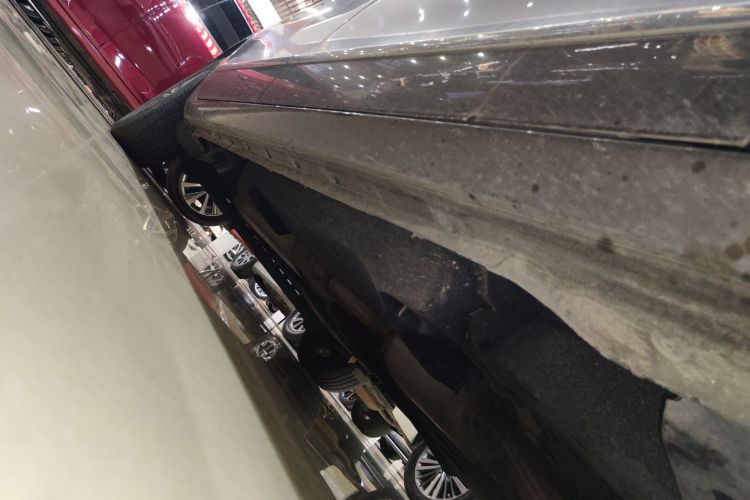 别克GL8 2020款 陆上公务舱 652T 尊贵型局部细节9001