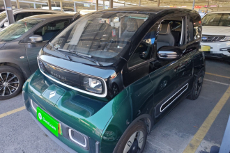 宝骏KiWi EV 2022款 设计师轻享版 三元锂