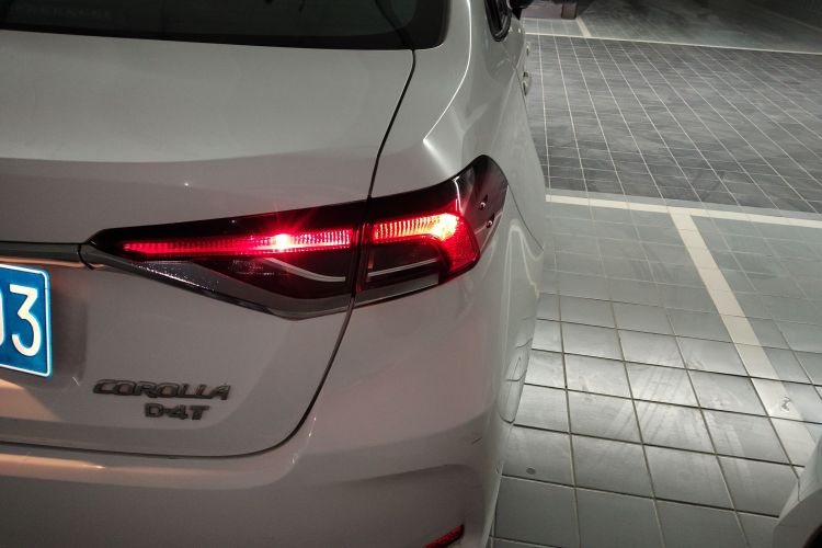 丰田 卡罗拉 2023款 1.2T 先锋版车身外观6006