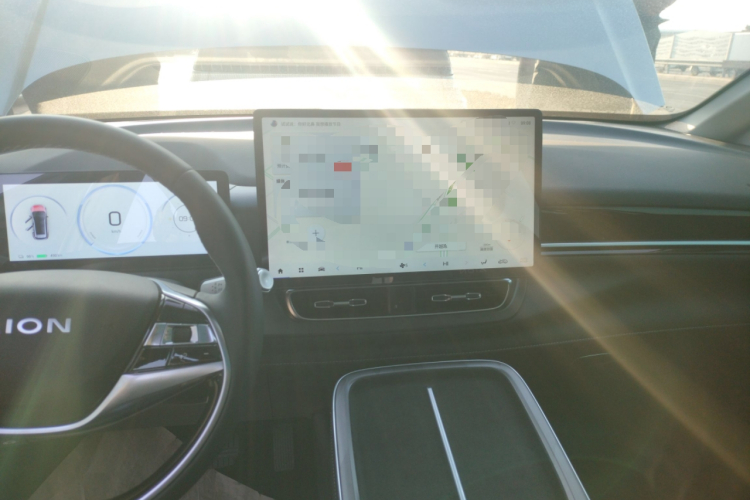 埃安 AION V 2024款 Plus 70 星耀版 磷酸铁锂中控内饰16