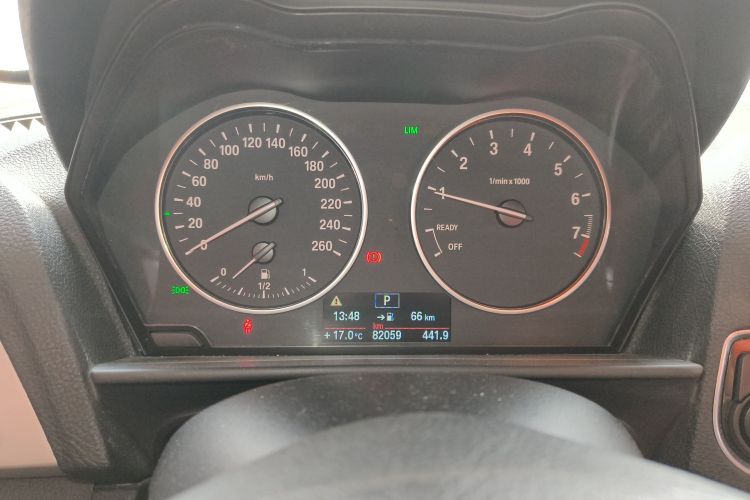 宝马1系(进口) 2013款 改款 118i 领先型局部细节14