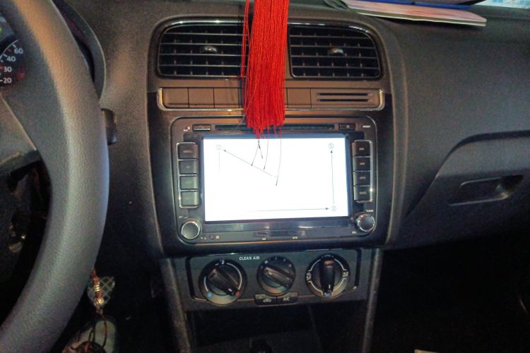 大众 Polo 2016款 1.4L 手动风尚型局部细节16