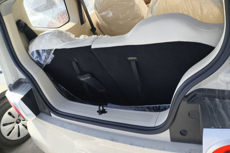 五菱汽车 宏光MINIEV 2024款 第三代 215km 青春版局部细节23