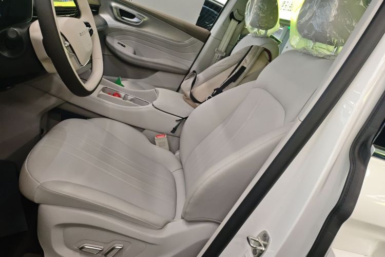 荣威iMAX8新能源 2025款 1.5T DMH 陆尊至享版中控内饰19